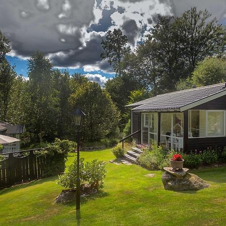 Very Nice Cottage By The Lake. Lursjoen! Hästveda 外观 照片