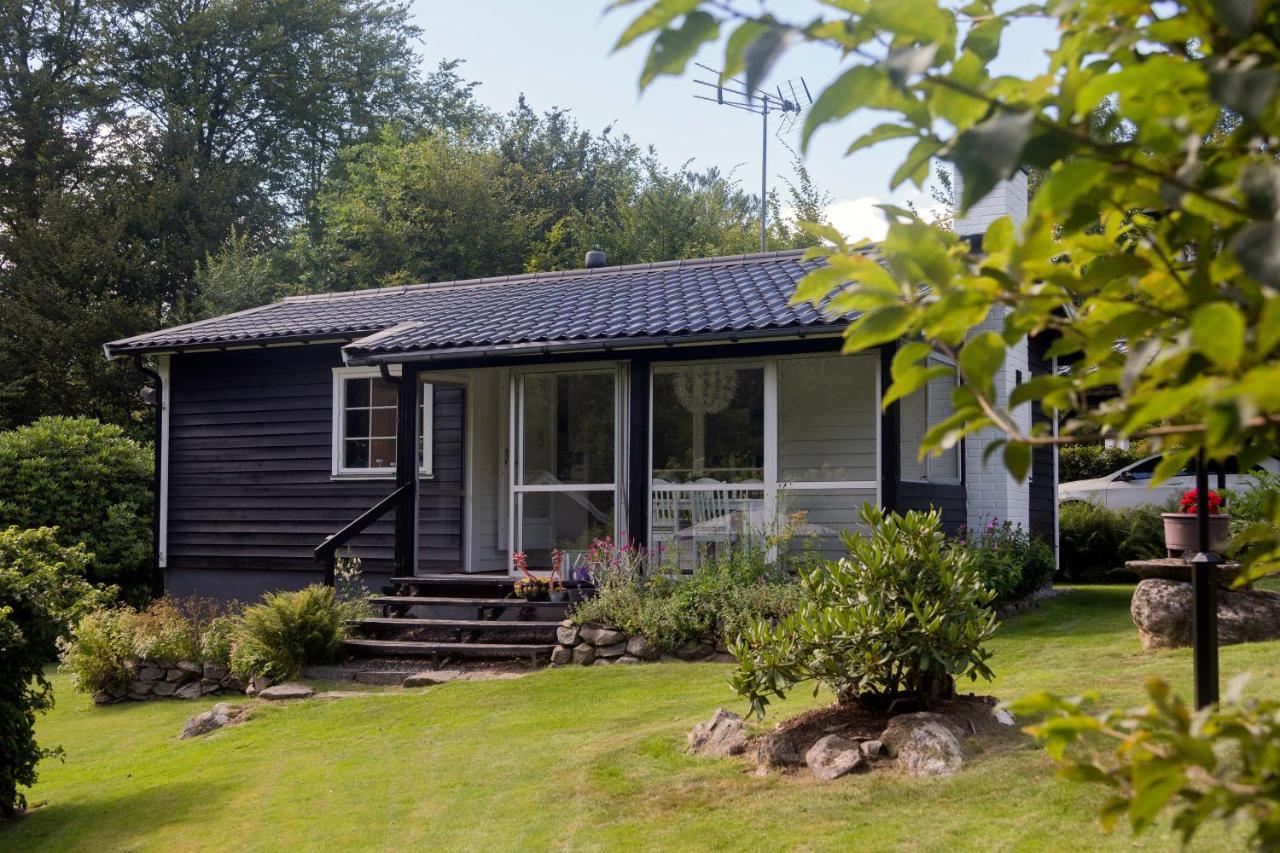 Very Nice Cottage By The Lake. Lursjoen! Hästveda 外观 照片